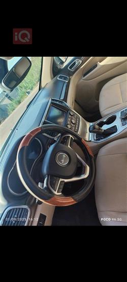 جيب جراند شيروكي